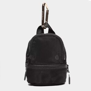 Lululemon City Adventurer Backpack *Nano Black/Gold